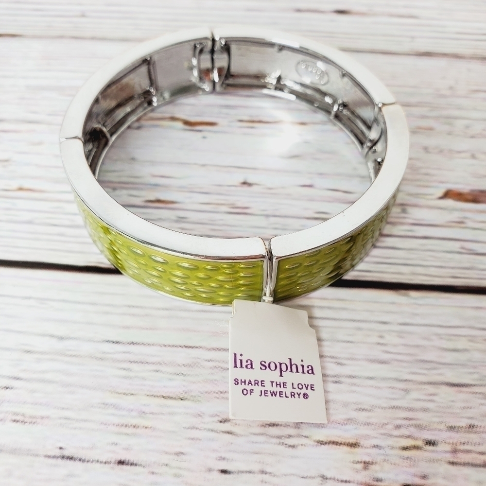 NEW LIA SOPHIA LIME GREEN CUFF BRACELET‎